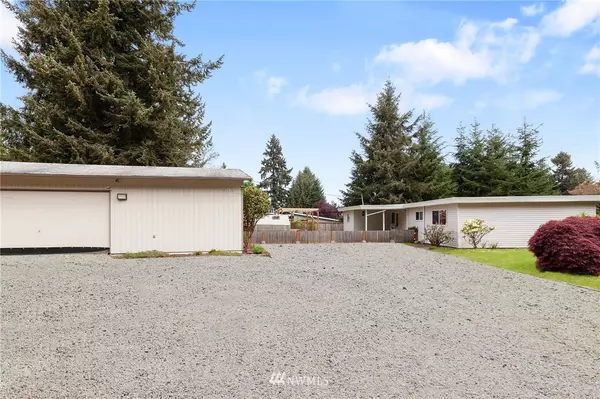 30175 12th AVE SW, Federal Way, WA 98023