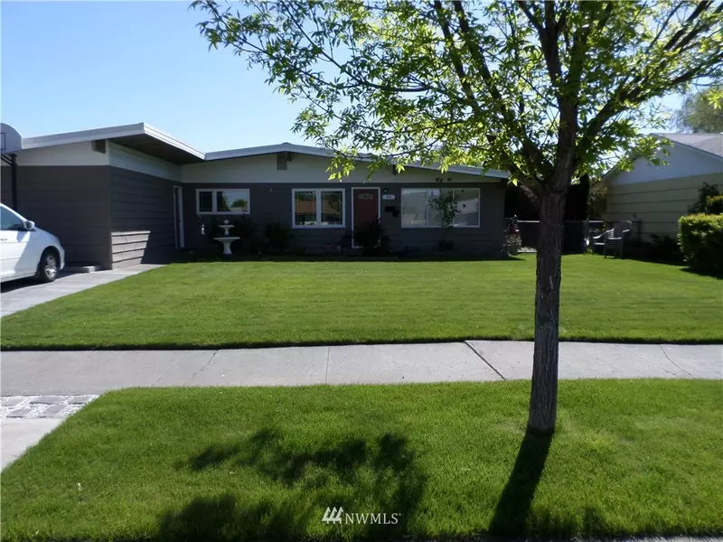 54 K ST NE, Ephrata, WA 98823