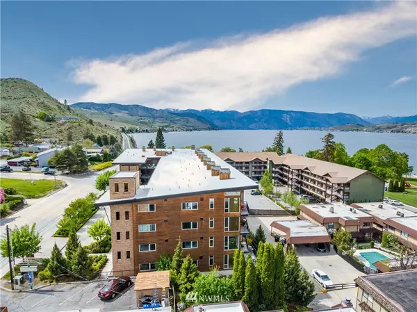 Chelan, WA 98816,2220 W Woodin AVE #212