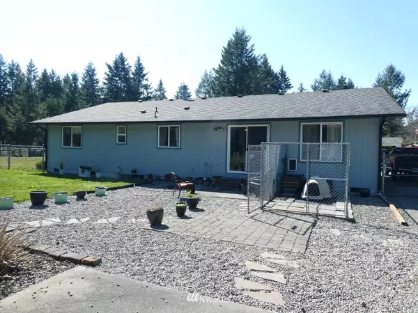 Rainier, WA 98576,13408 Blazer LN SE