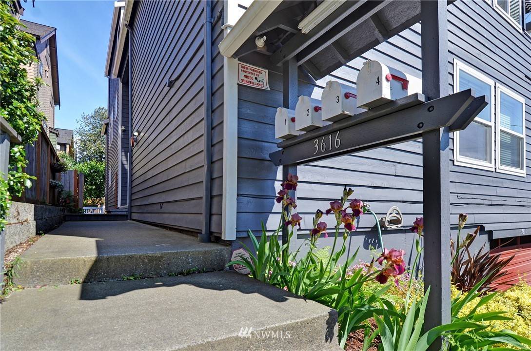 3616 1st AVE NW #4, Seattle, WA 98107
