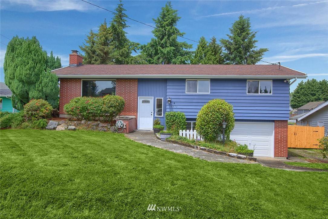 10872 SE 217th ST, Kent, WA 98031