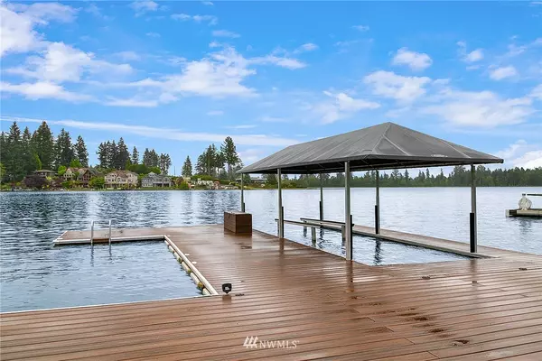 Lake Tapps, WA 98391,1431 Tacoma Point DR E