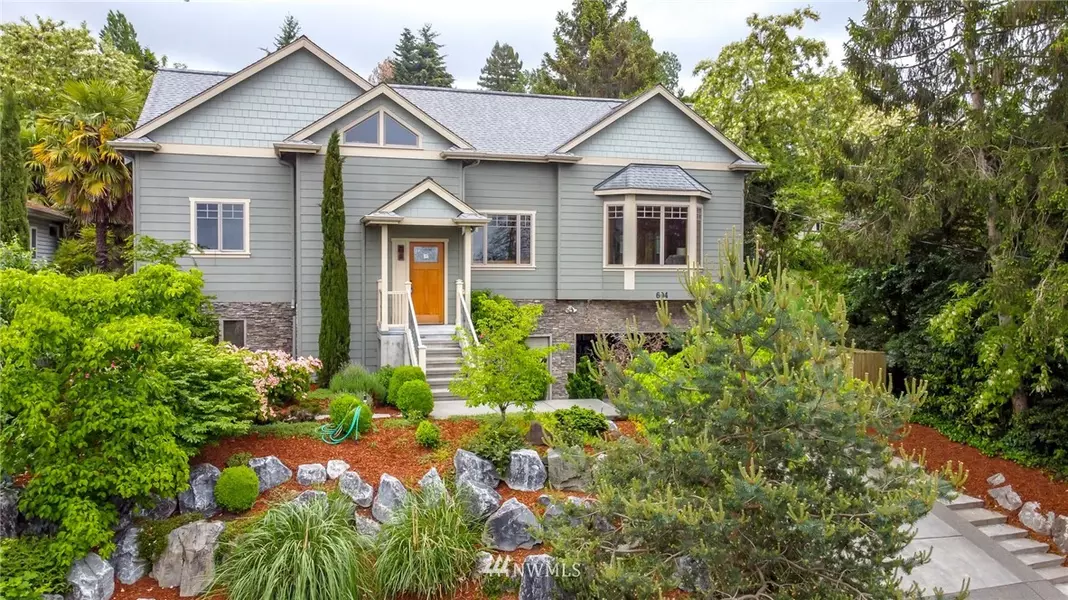 604 Alvord AVE N, Kent, WA 98030