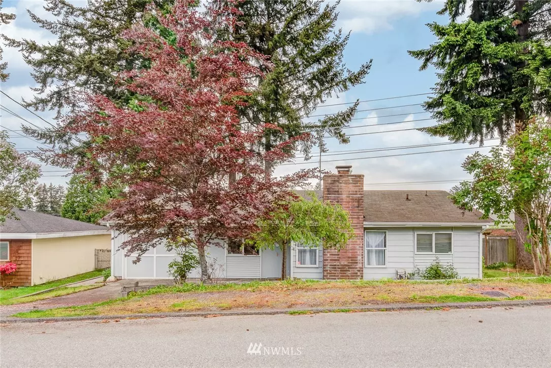 Everett, WA 98203,7827 Highland DR