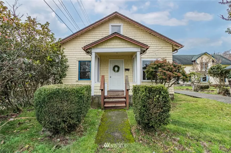 310 22nd ST, Hoquiam, WA 98550