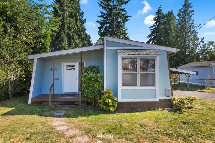 3725 W F ST, Bremerton, WA 98312