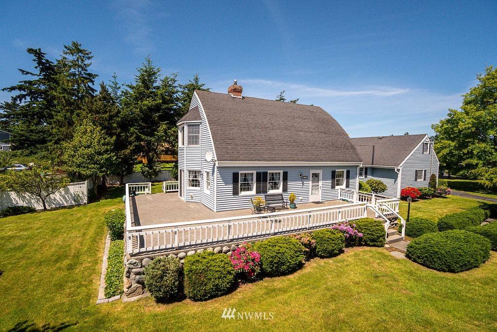 1723 Stephen ST, Oak Harbor, WA 98277