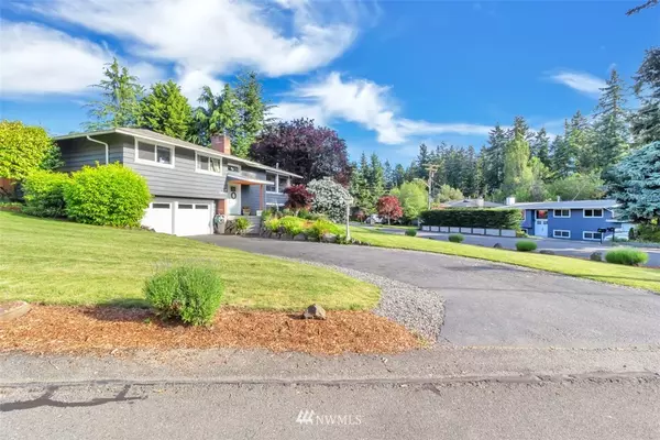 Kenmore, WA 98028,7305 NE 145th PL