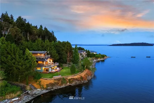 Bainbridge Island, WA 98110,9519 NE South Beach DR