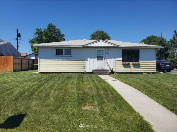 4280 Joann DR, Moses Lake, WA 98837