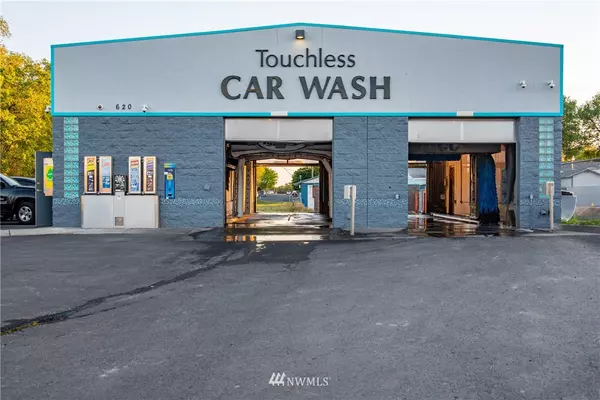 620 S Pioneer WAY, Moses Lake, WA 98837