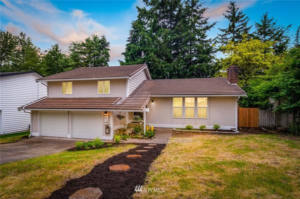 17515 157th PL SE, Renton, WA 98058