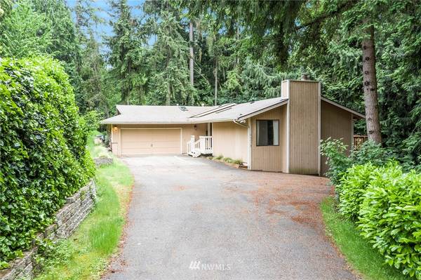 20615 NE 2nd ST, Sammamish, WA 98074