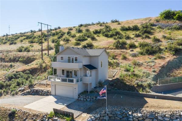 570 Entiat PL, Orondo, WA 98843