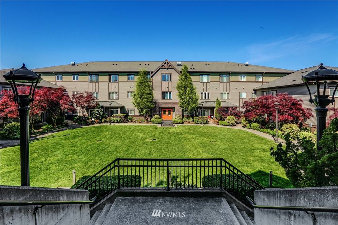 973 NE Ingram ST #A-107, Issaquah, WA 98029