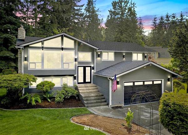 17020 38th Street Ct E, Lake Tapps, WA 98391