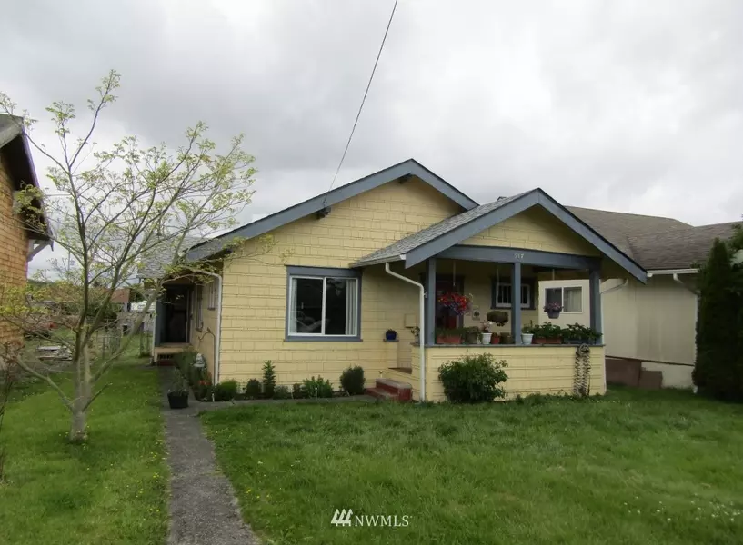 917 Washington AVE, Hoquiam, WA 98550