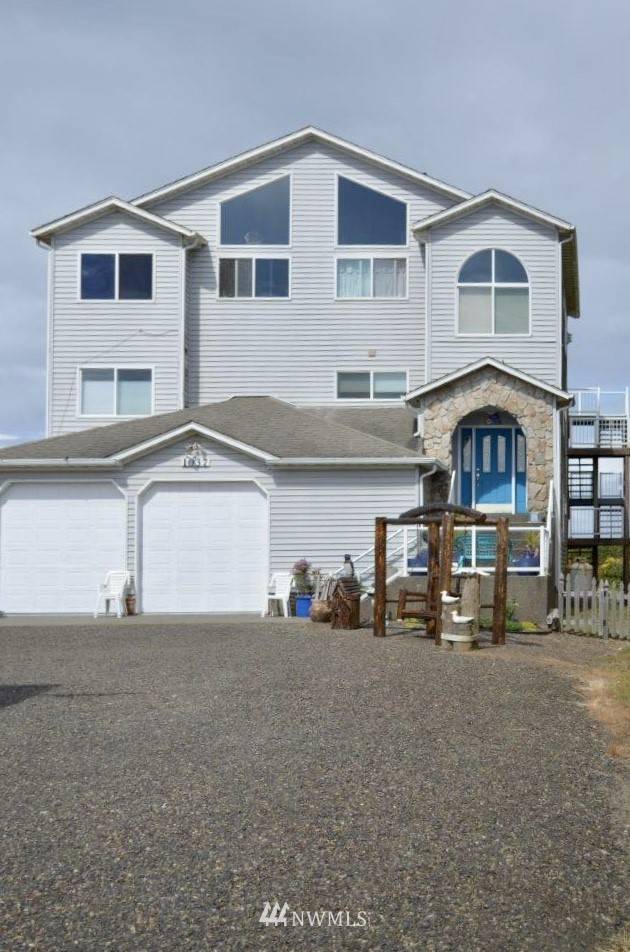 1037 S Sand Dune AVE SW, Ocean Shores, WA 98569