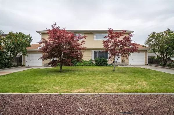 East Wenatchee, WA 98802,608 - 610 11th ST NE