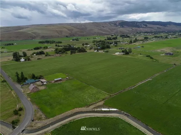 2 XX Strande RD, Ellensburg, WA 98926