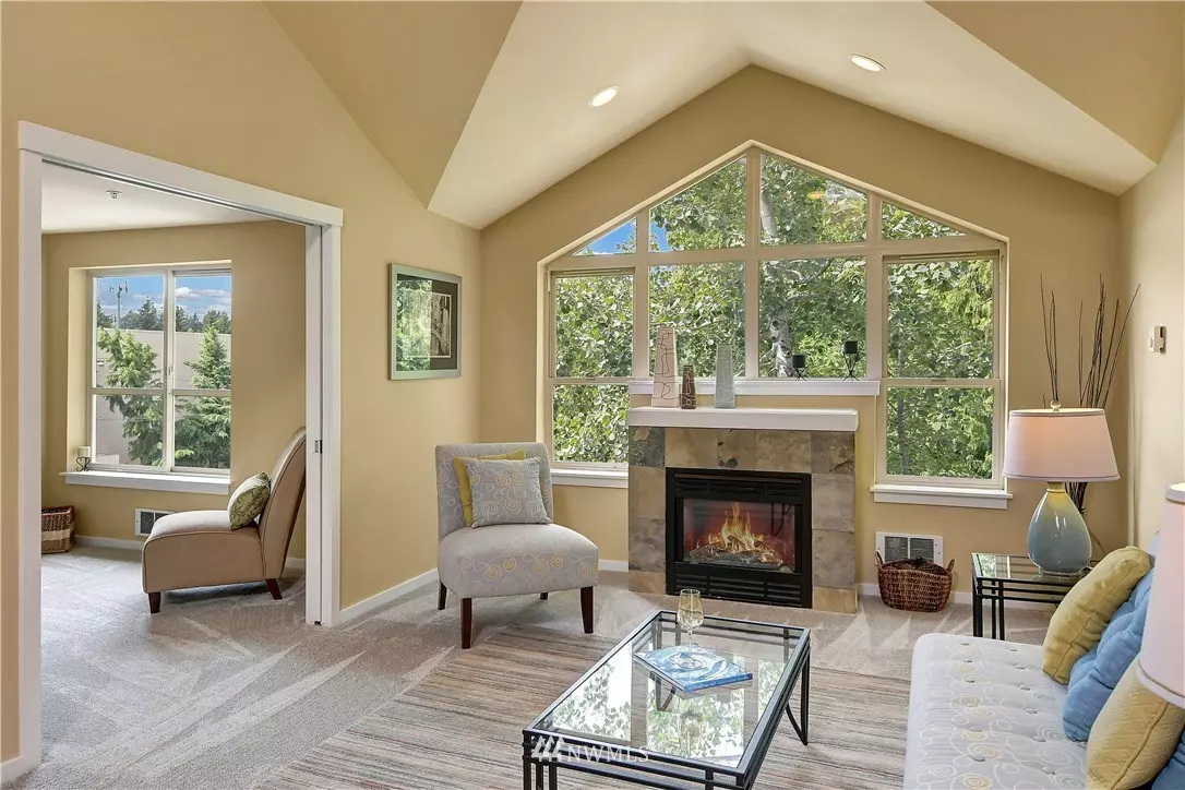 Seattle, WA 98133,11550 Stone AVE N #301