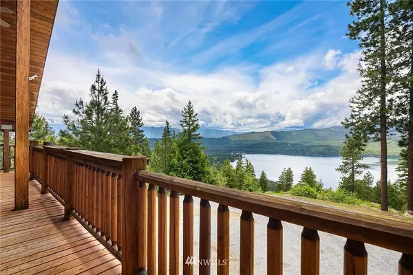 540 Thunder RD, Ronald, WA 98940