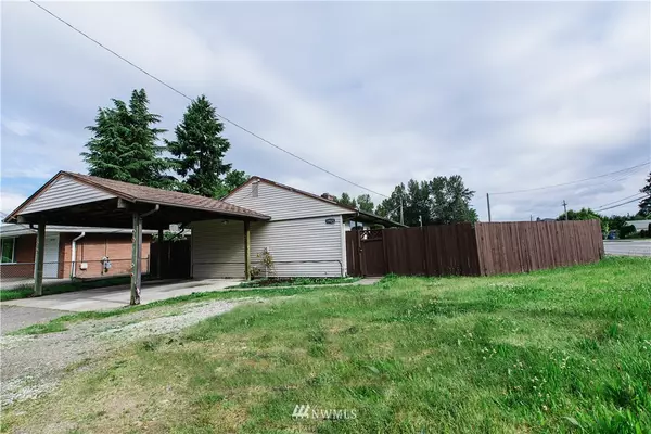 19925 108th AVE SE, Renton, WA 98055