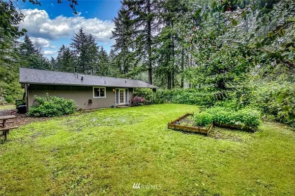 Bremerton, WA 98312,13929 Chinook CIR NW