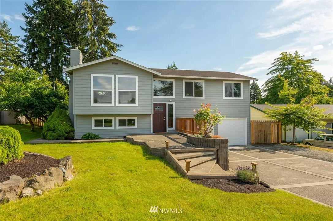 Federal Way, WA 98003,2207 S 284TH PL