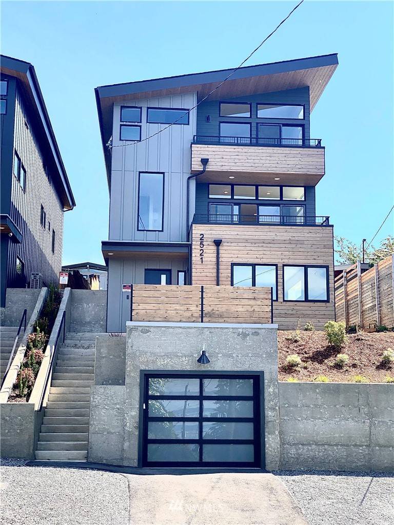 2521 NW 92nd ST, Seattle, WA 98117