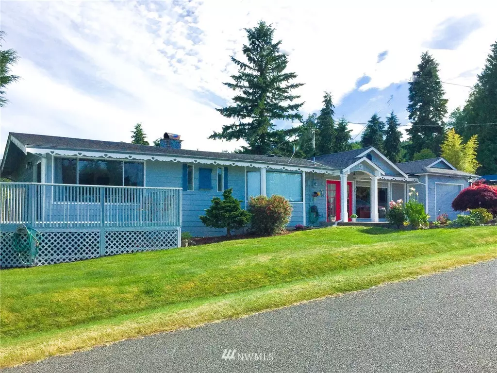 Port Ludlow, WA 98365,41 W Maple ST