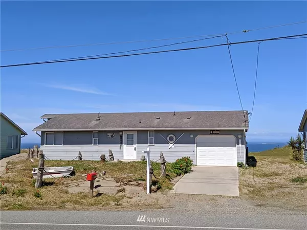 1991 West Beach RD, Oak Harbor, WA 98277