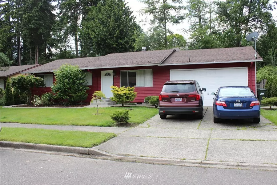 3827 S 261st Street, Kent, WA 98032