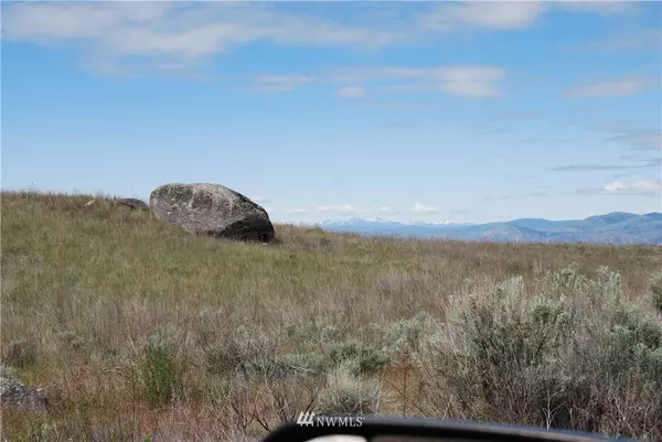 3 NNA HWY 155, Omak, WA 98841