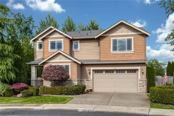 1702 271st AVE SE, Sammamish, WA 98075