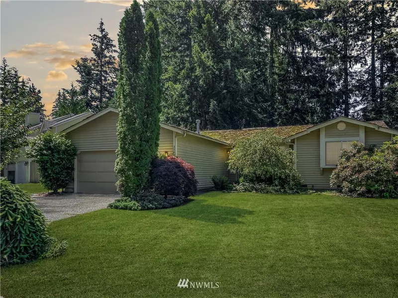 22613 SE 274th ST, Maple Valley, WA 98038