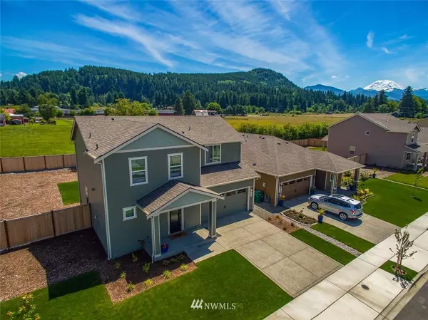 Enumclaw, WA 98022,387 Jasmine LN N