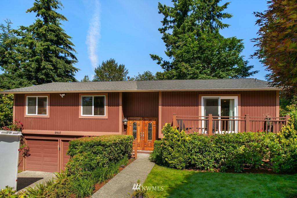 9907 159th PL NE, Redmond, WA 98052