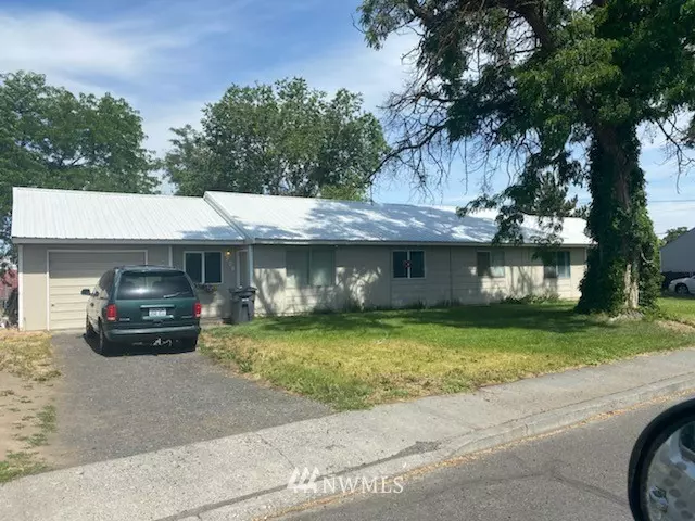 1208 1210 Pershing RD, Moses Lake, WA 98837