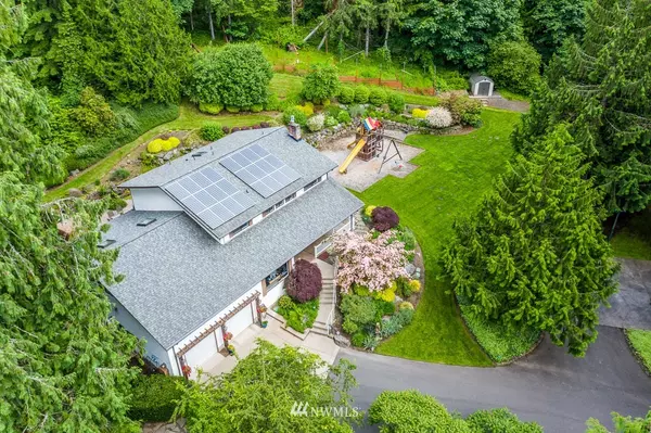 19434 SE May Valley RD, Issaquah, WA 98027