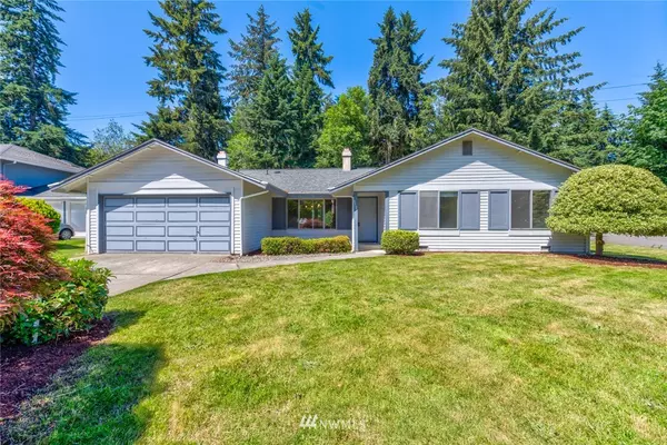 6523 117 AVE SE, Bellevue, WA 98006