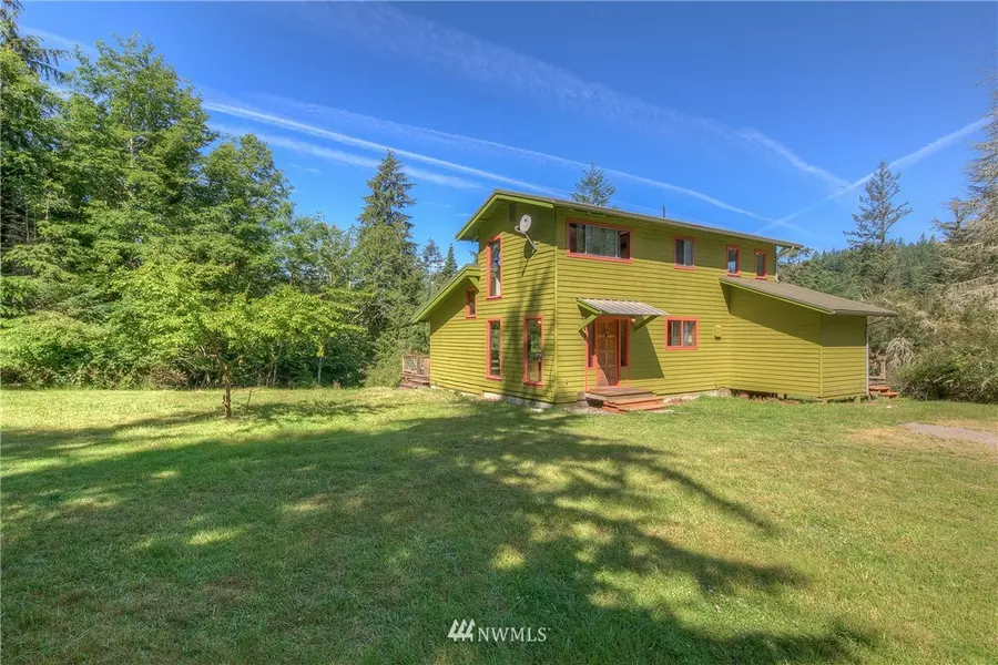 1020 Point Lawrence RD, Orcas Island, WA 98279