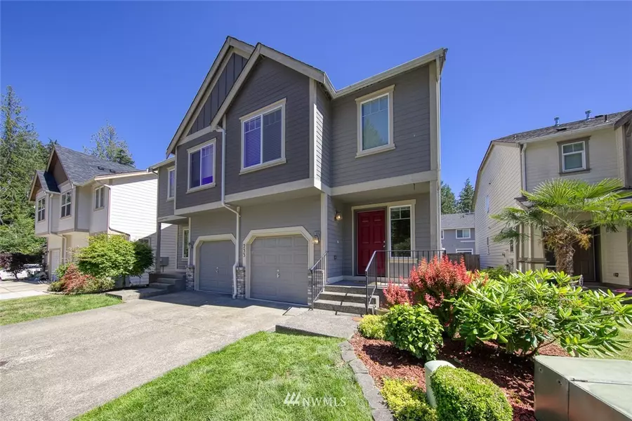 233 NE Miramar CIR, Bremerton, WA 98311