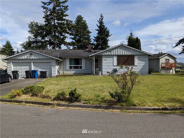 2005 S 229th ST, Des Moines, WA 98198