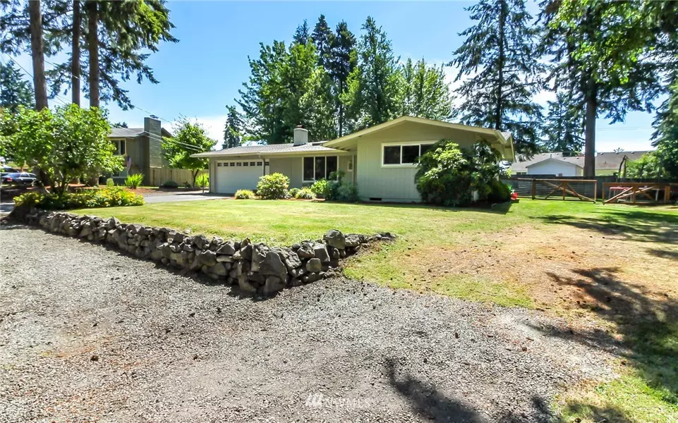 11109 Sunrise PL NW, Gig Harbor, WA 98332