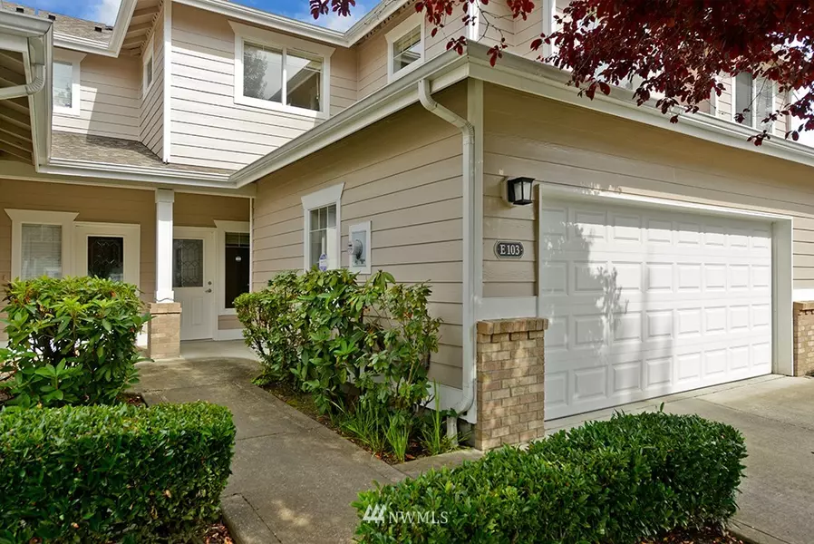 10700 SE 260th ST #E103, Kent, WA 98030