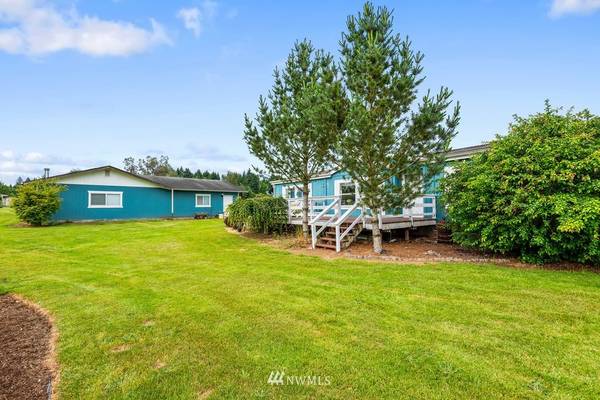 126 Highland RD, Winlock, WA 98596