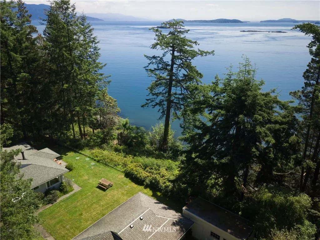 Orcas Island, WA 98279,519 Peapod LN