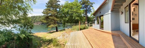 1074 Guthrie Cove RD, Orcas Island, WA 98245